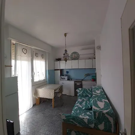 Casa 30 Metri Dal Mare